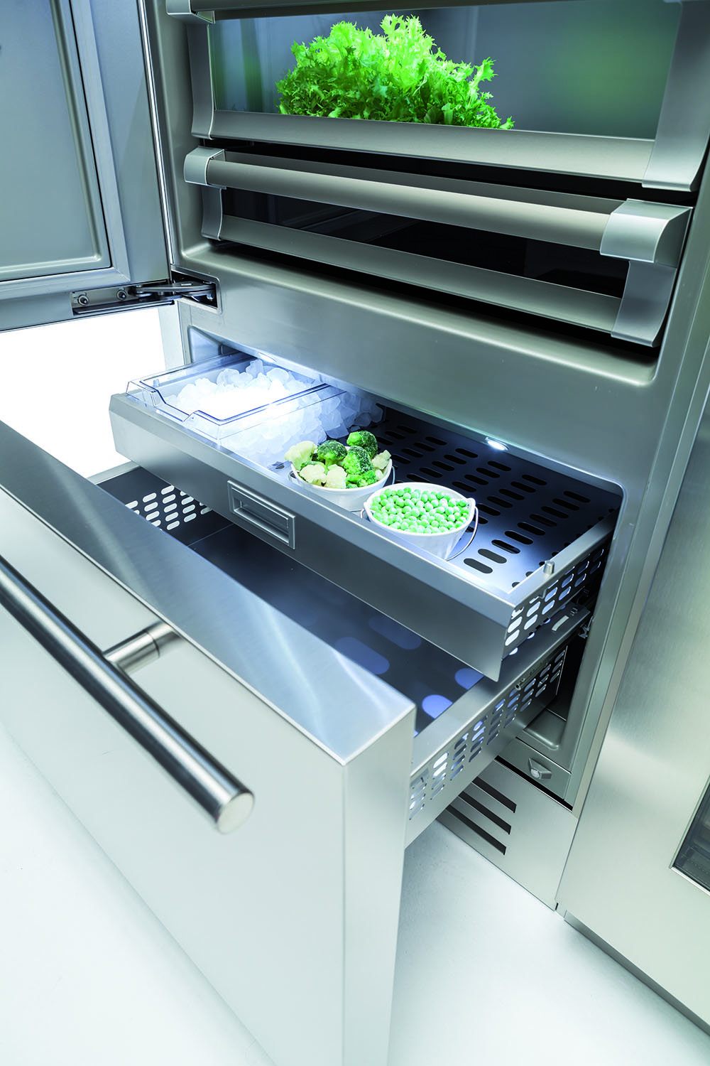 Ice Maker_DeoFoto-0303_cmyk.jpg